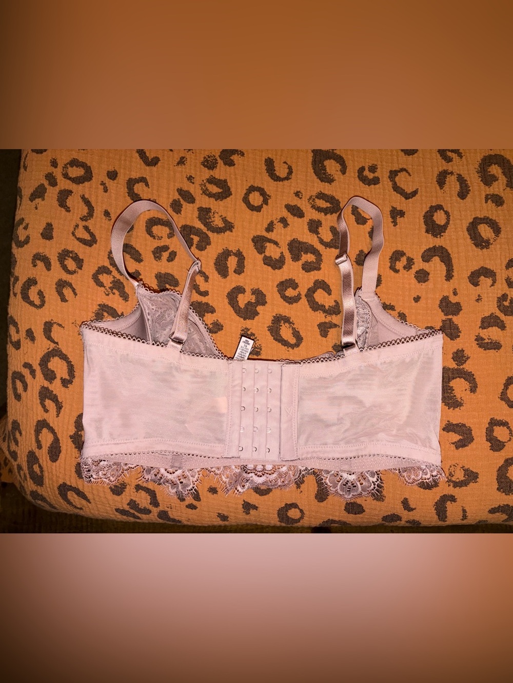 NWOT Victoria Secret Wires Lace Bralette in Dusty Rose 36DDD - Picture 4 of 4